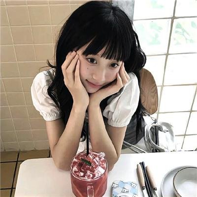 我们扭曲的英雄
